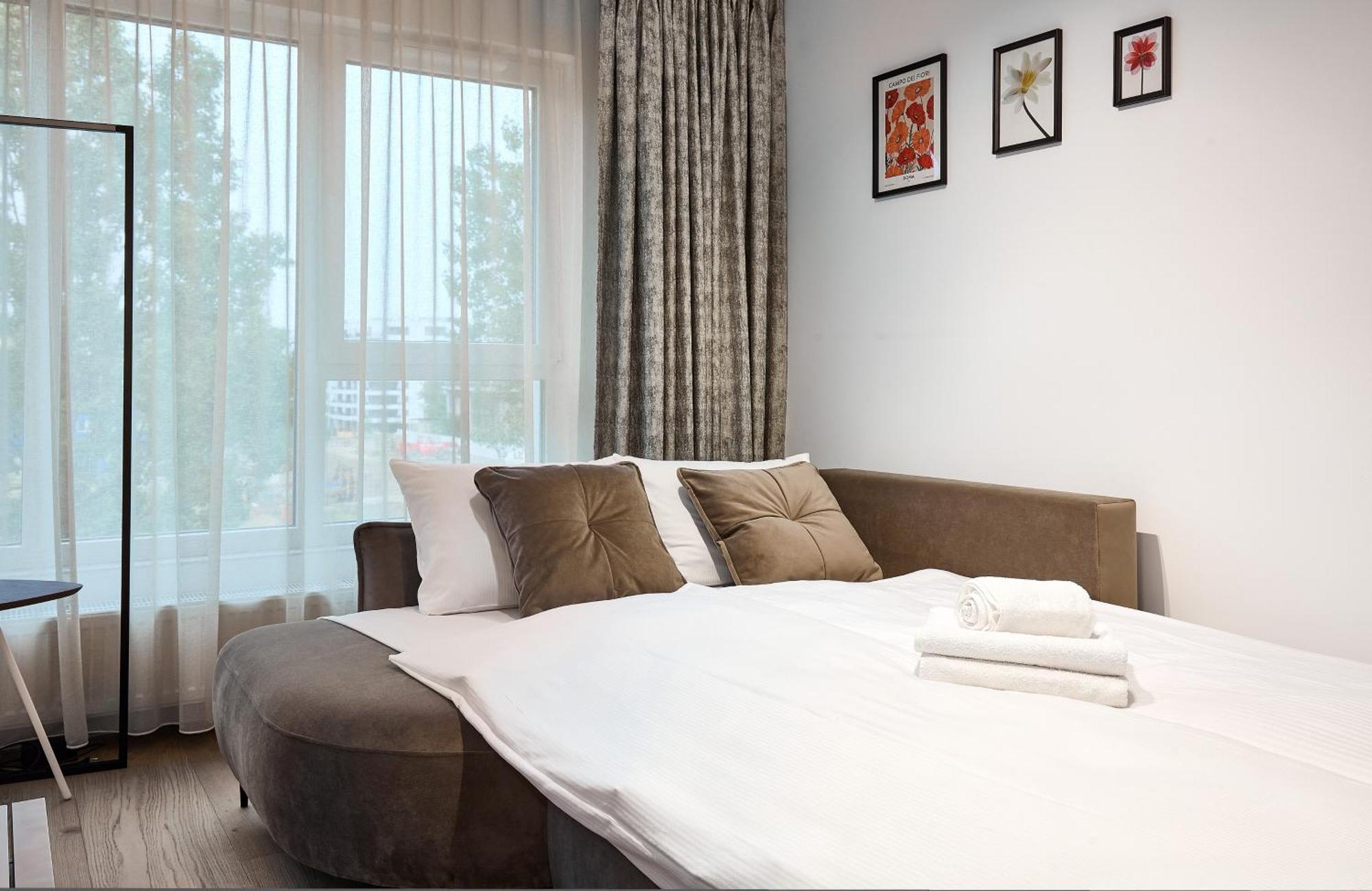 Janickiego Homely Apartments Poznan Ngoại thất bức ảnh